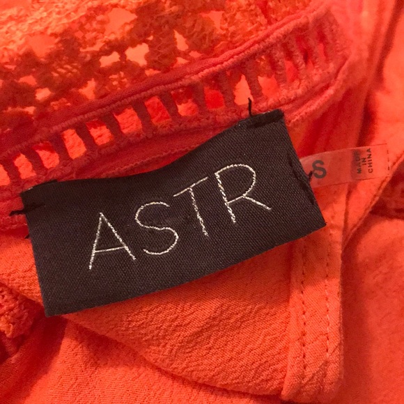 ASTR the Label Orange Lace Trim V-Neck Tank Top - Picture 7 of 7